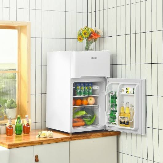 White Compact Refrigerator with Freezer L89494