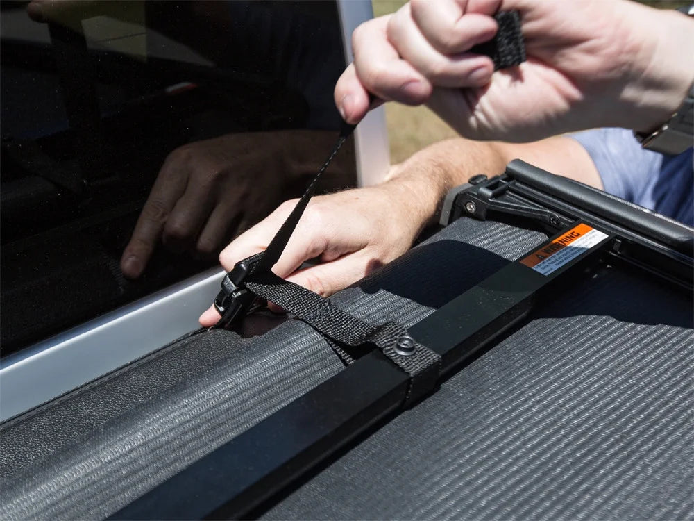 Tri-Fold Truck Bed Tonneau Cover F446