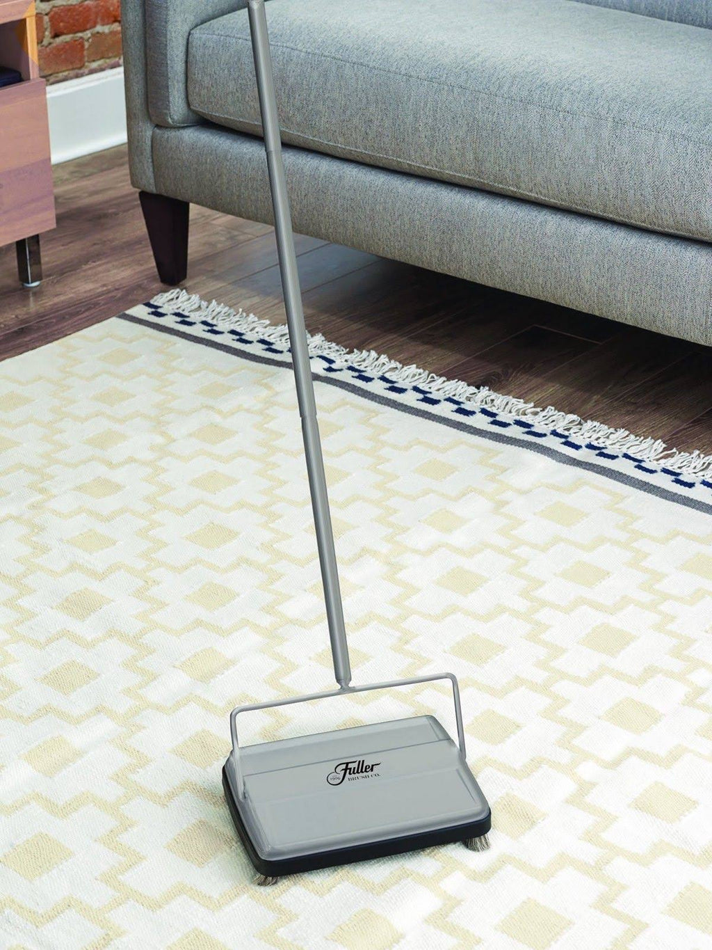 Electrostatic Carpet Sweeper Silver U864450