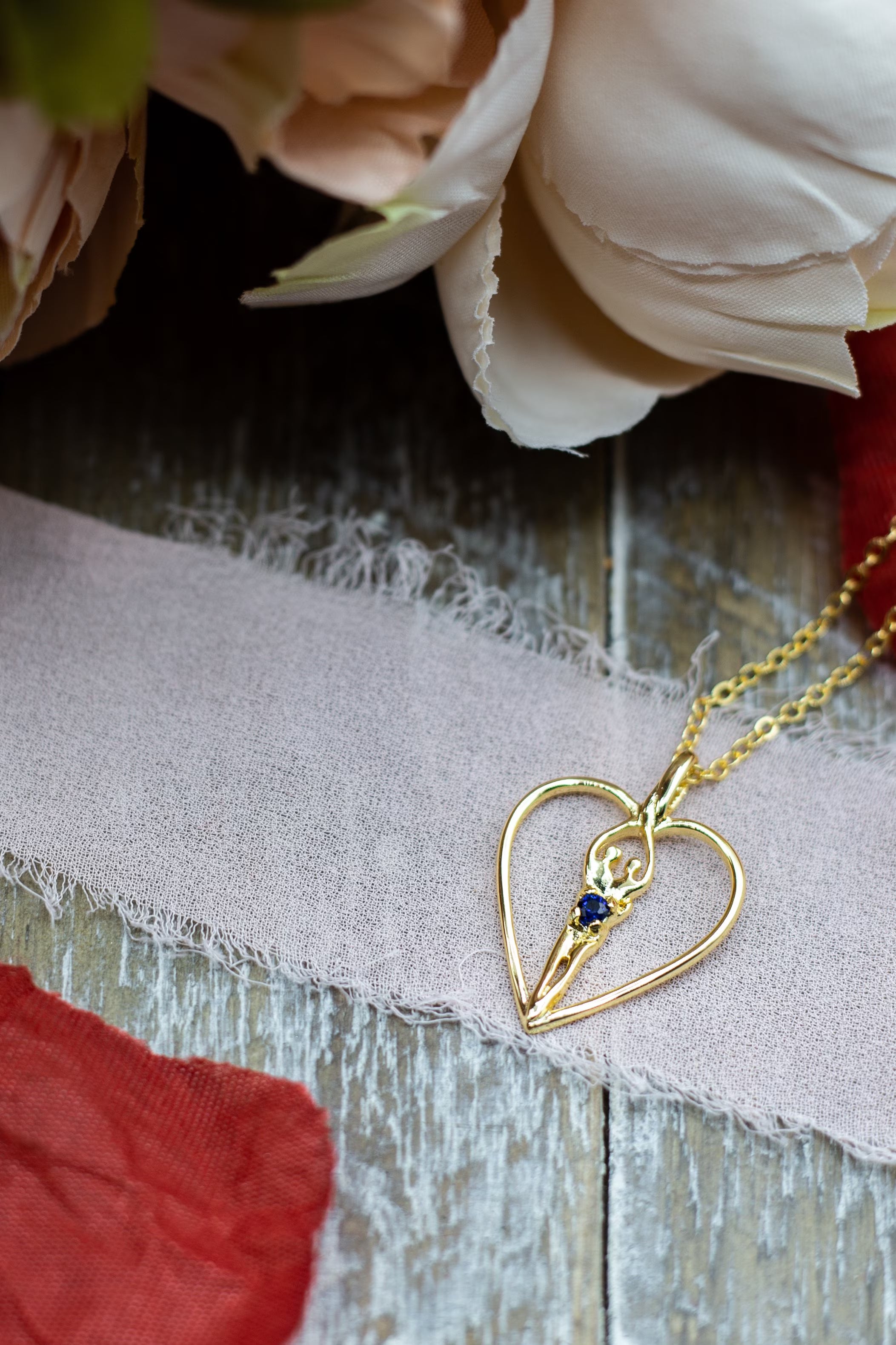 Sapphire Heart Necklace Y461106