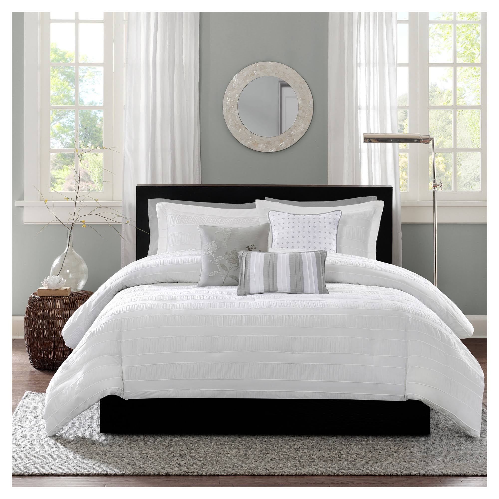 6 Piece White King/Cal King Duvet Cover Set U2653