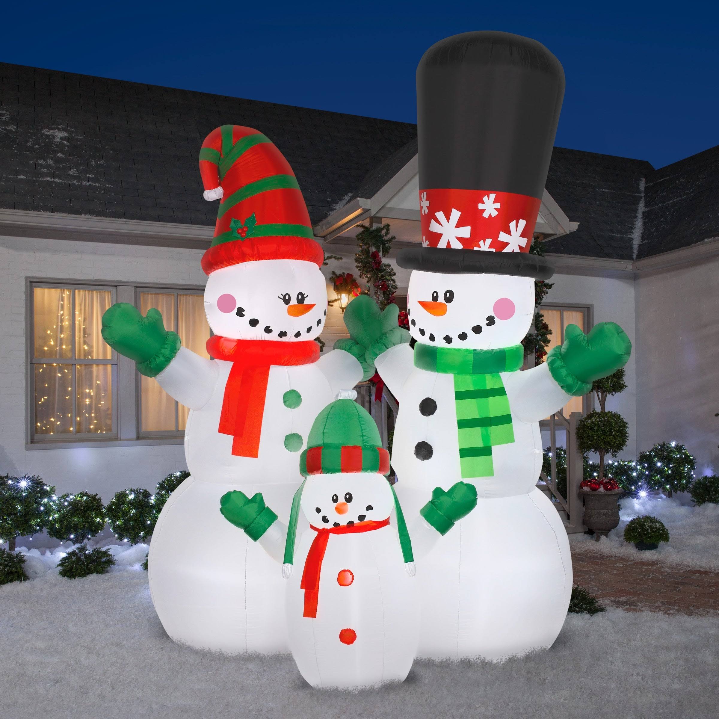 Airblown Snowman and Family Scene Christmas Inflatable J6387