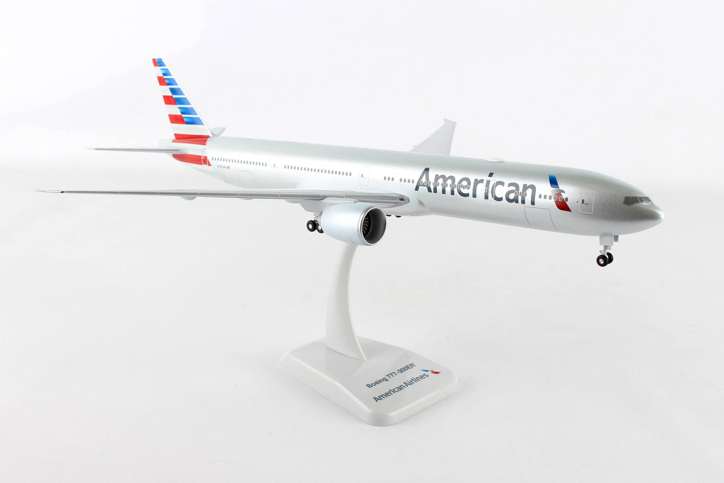 Boeing 777-300ER American Airlines WiFi with Radome J2033