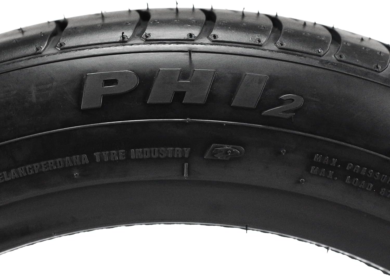 285/30R19 All-Season High Performance Radial Tire G46894