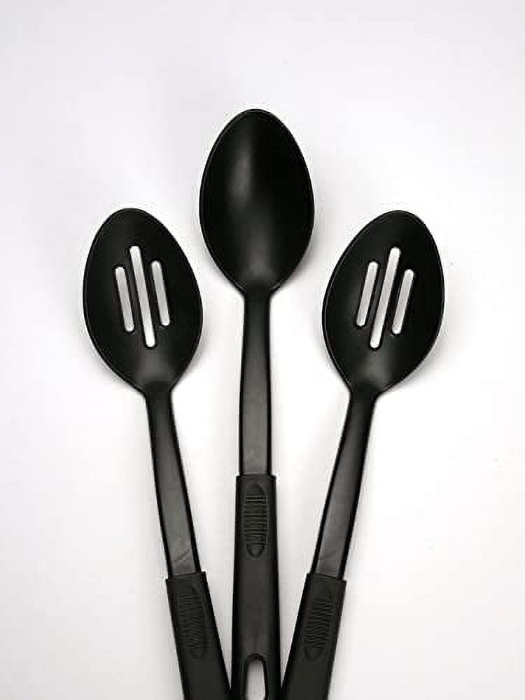 Triple Slow Cooker Buffet Server with 3 Serving Spoons, 3 Inserts, Each 2 1/2 Quarts Y68456