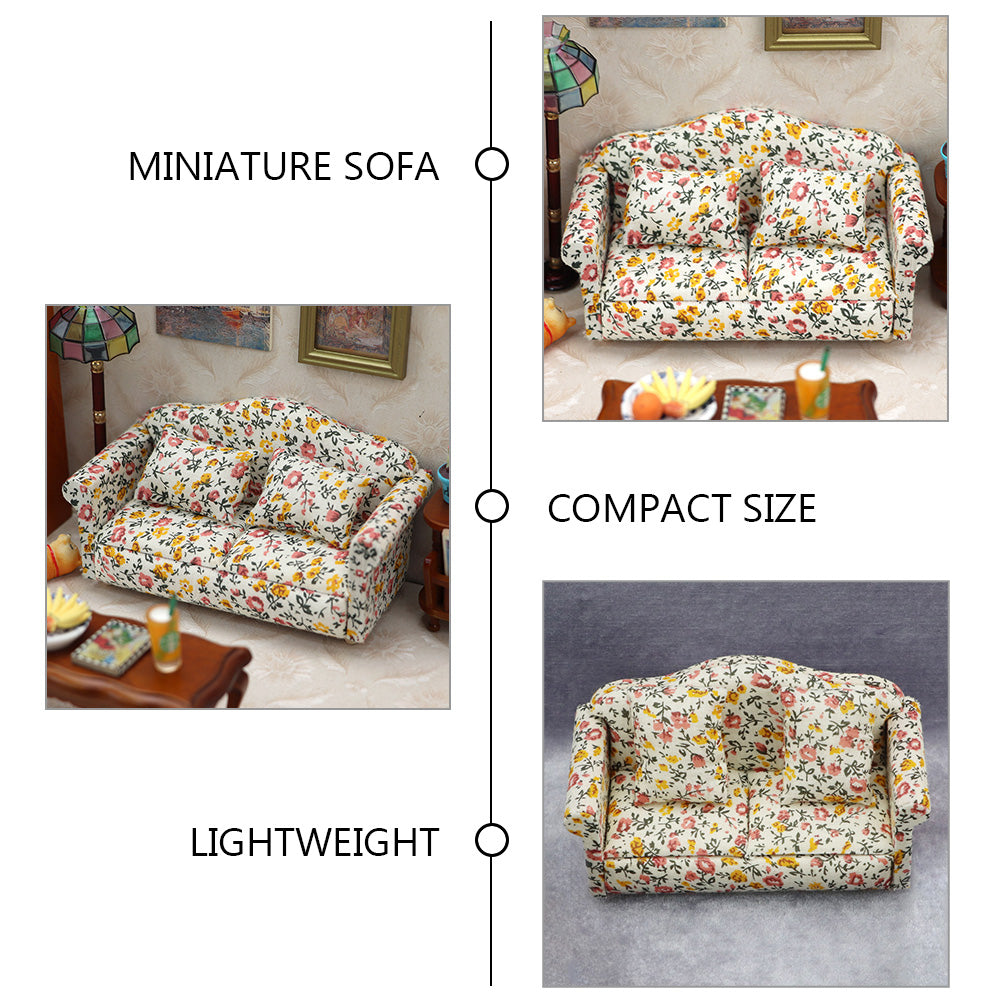 Miniature Dollhouse Couch with Pillow J879