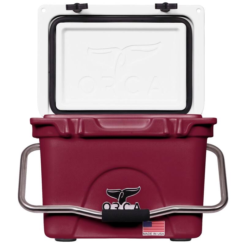 20-Quart Hard-Sided Cooler C47270