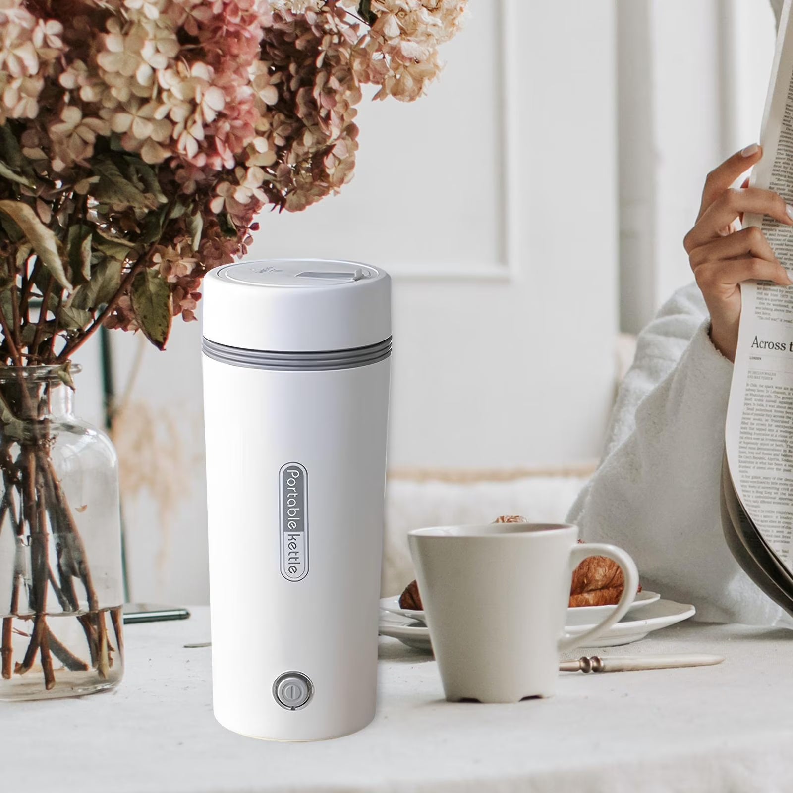 White Insulated Electric Hot Water Kettle Y2072