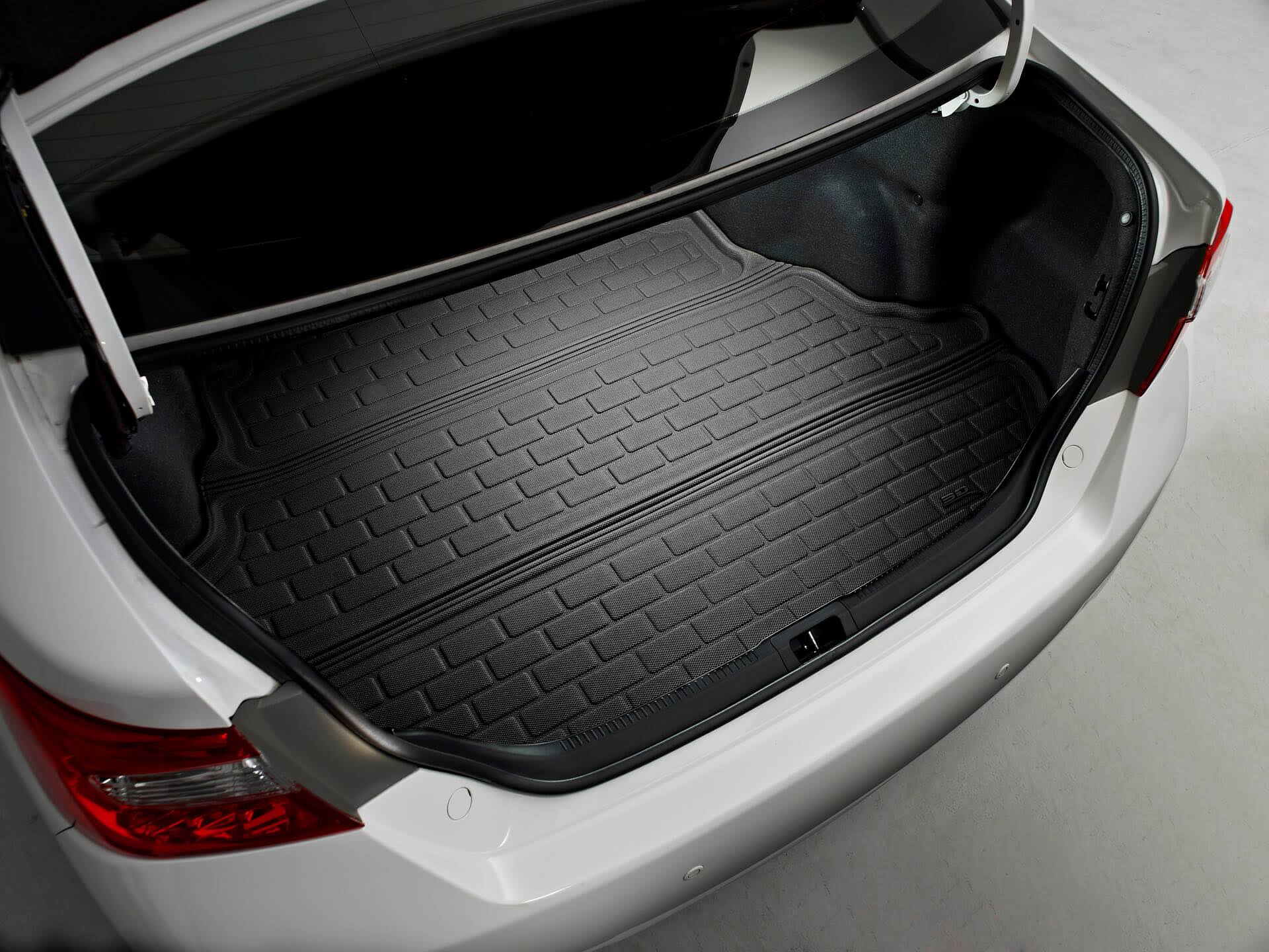 Black Cargo Liner Y70886