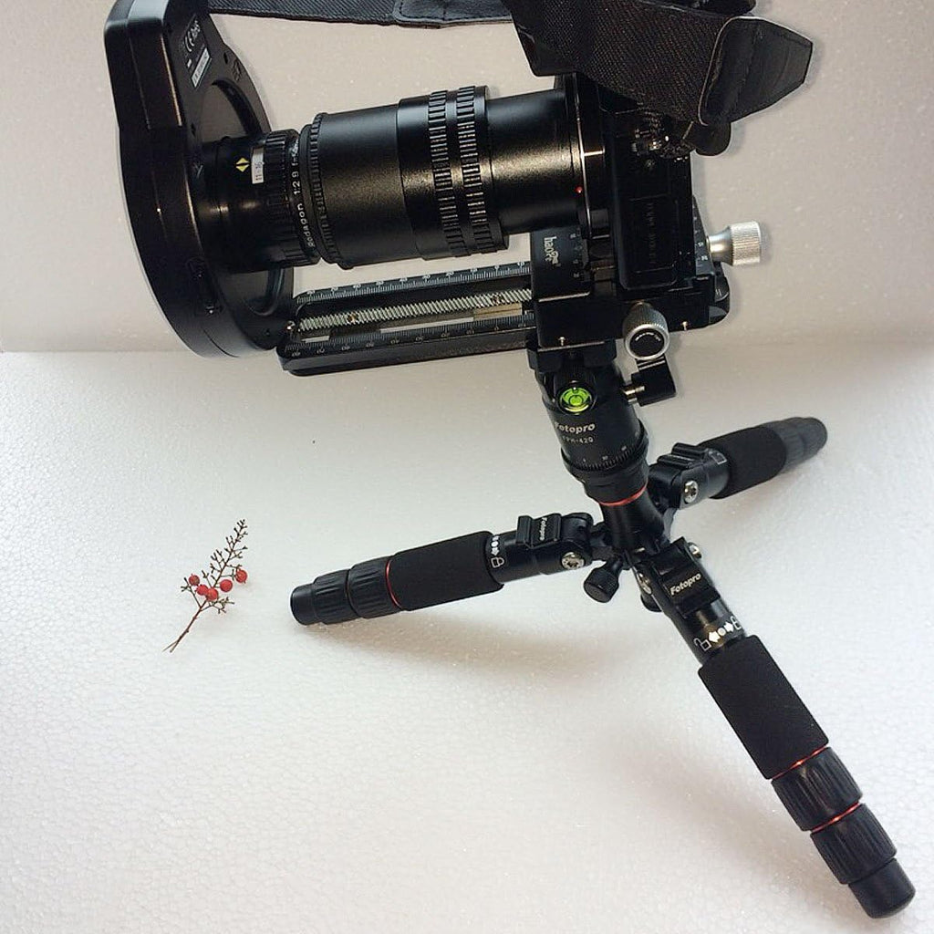 Macro Focusing Rail with Arca Swiss Type Quick Release Clamp D91541