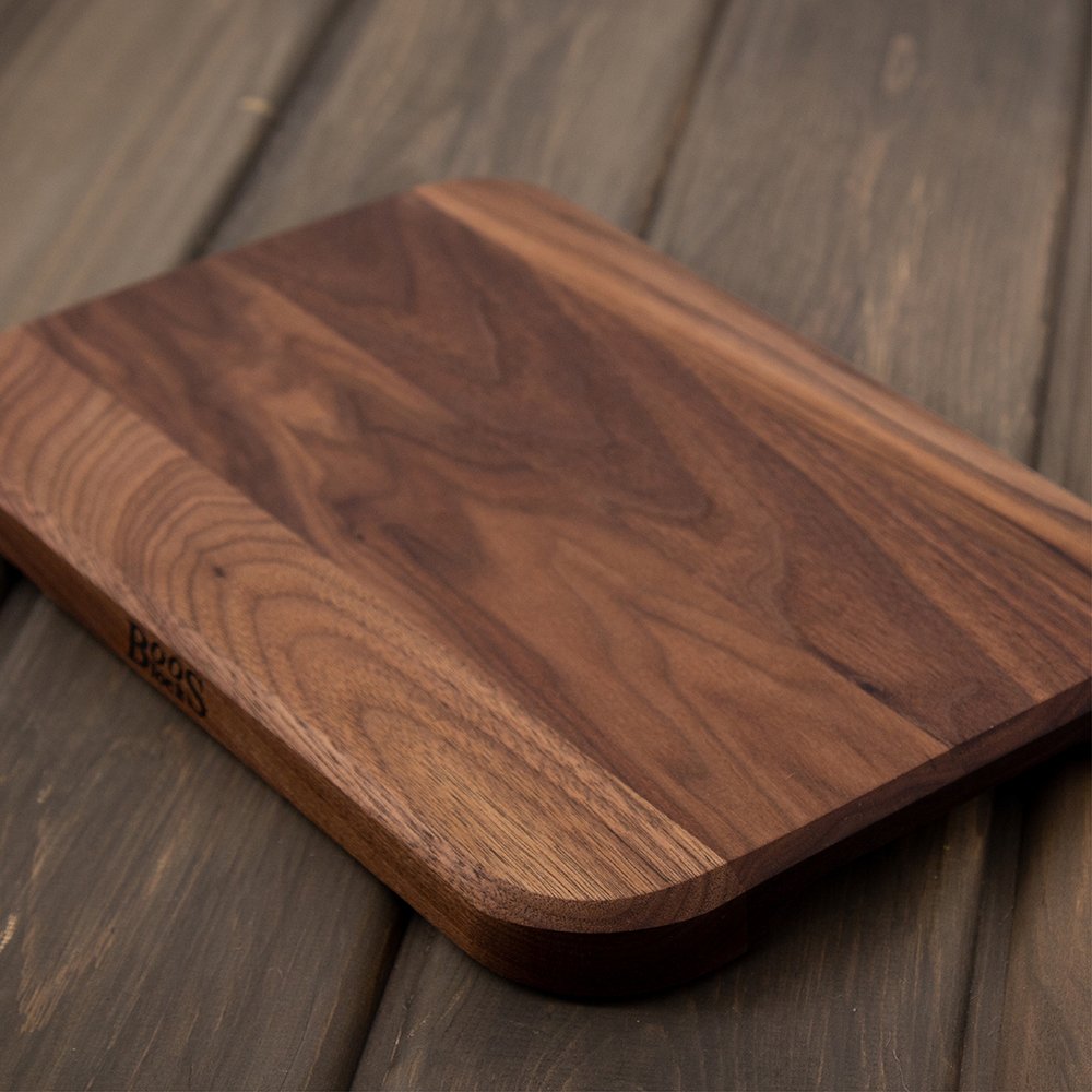 Walnut Cutting Board X777