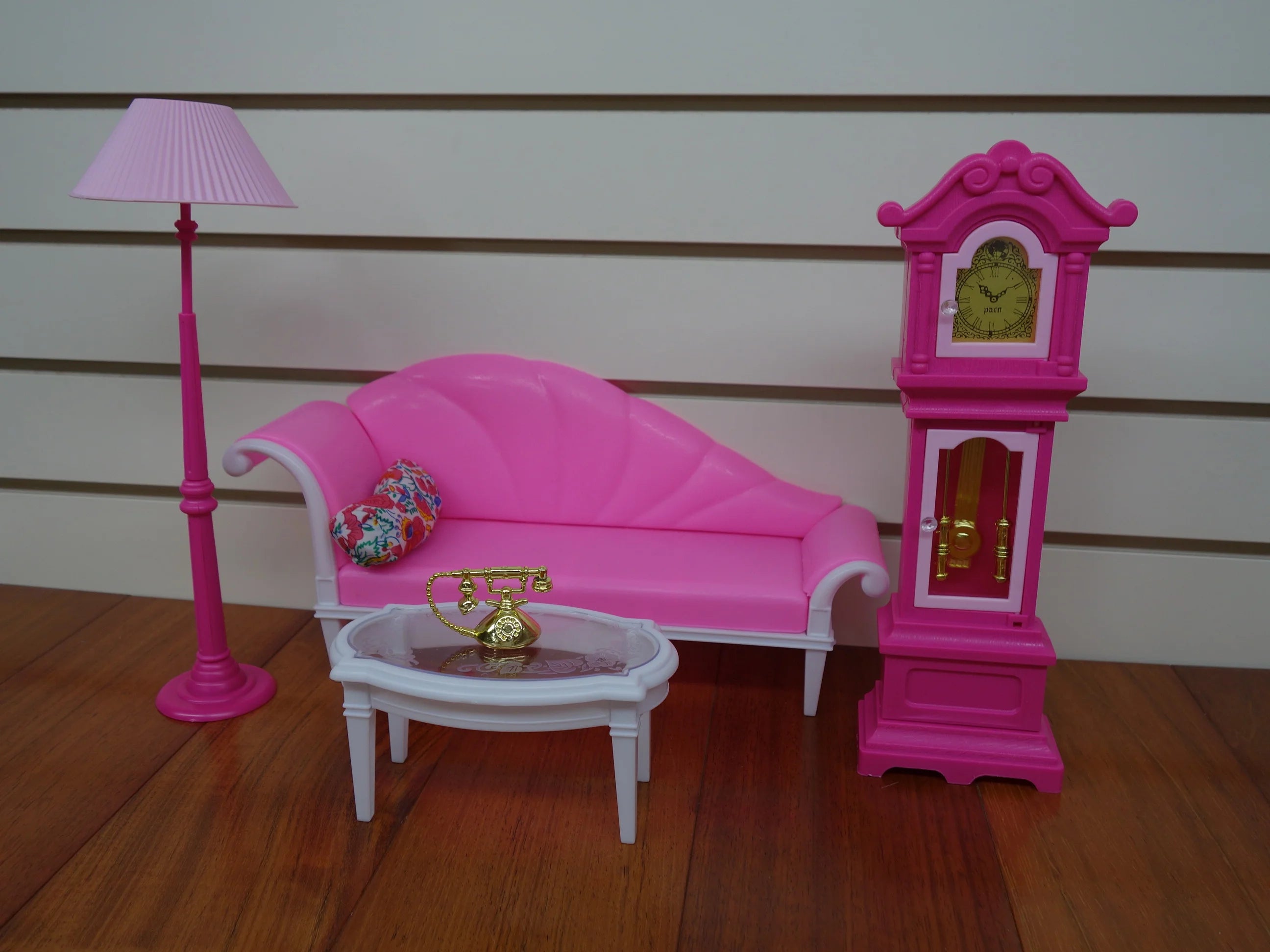 Girl's Luxury Dollhouse Furniture Play Set A2637